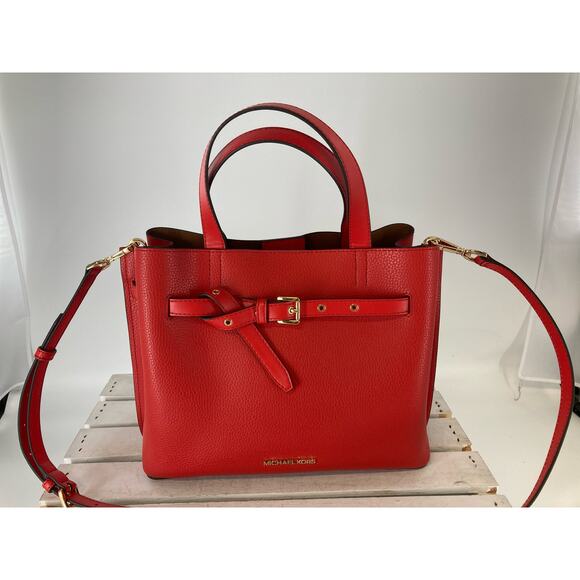 MICHAEL KORS LARGE RED PEBBLED LEATHER CROSSBODY BAG - Picture 1 of 15